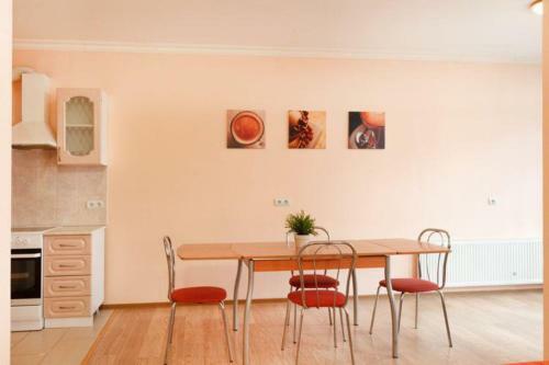Apartment Complex Daudel 6