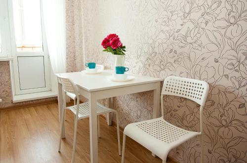 Happy Apartments On Semenova 31