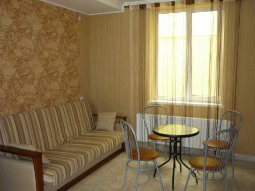Hostal Guest House On Ulitsa Uyutnaya