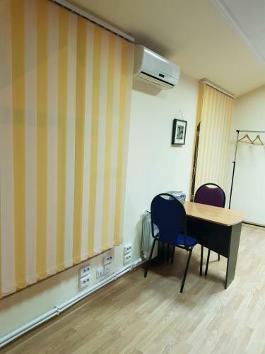 Hostel Well