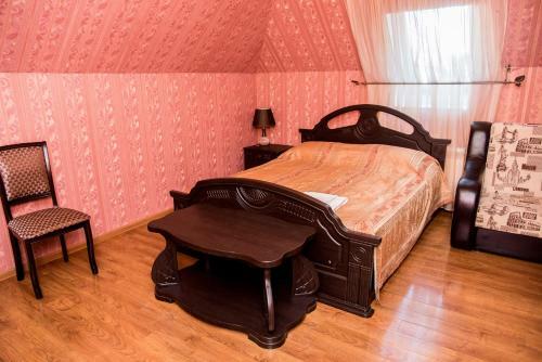 Kavkaz Hotel
