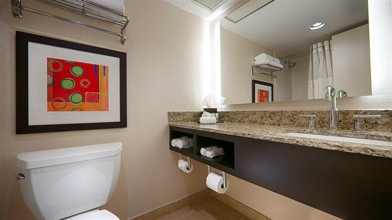 Drury Plaza Hotel Orlando - Disney Springs Area