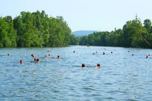 River Kolpa Apartment