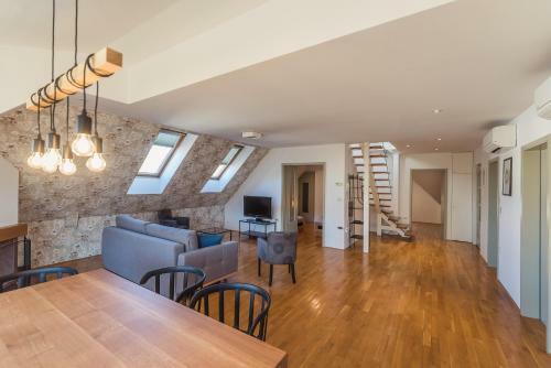 Apartamentos Villa Prule