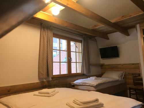 Bed & Breakfast De?ela Okusov
