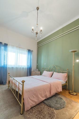 Ljubljana Style Apartment With 1 Free Parking Space
