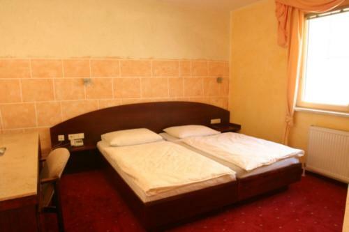 Hotel Helenenst�berl