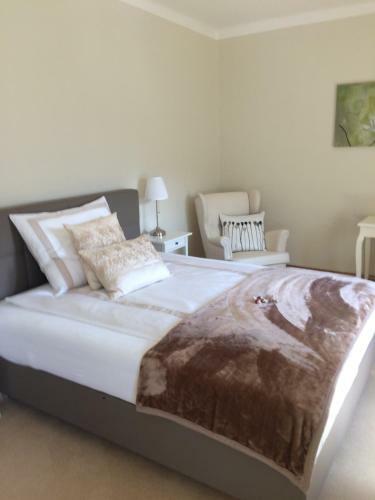 Apartamento Pension "das Tr�gern"