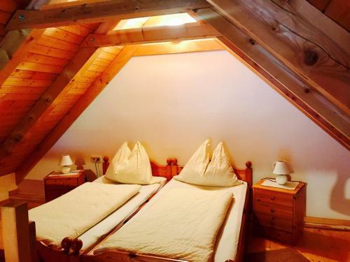 Apartamento Ferienwohnungen Pfl�glhof