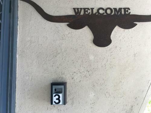 Longhorn Ranch Apartments