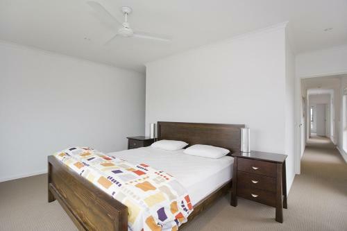Beach & Golf Stays, Australia