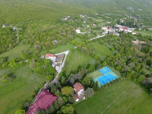 Bed & Breakfast Holiday Resort Zlatni Dol Mostar