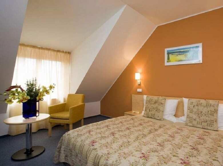 Hotel Chvalsk� Tvrz