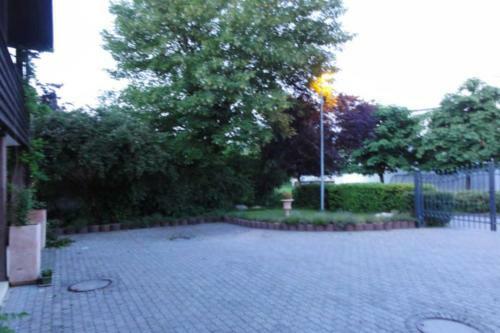 Apartments In Leafy Suburb
