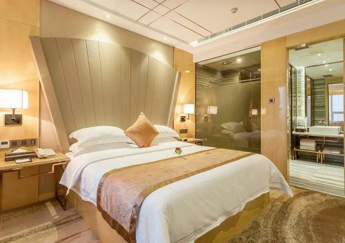 Fuqing Golden Eagle Days Hotel