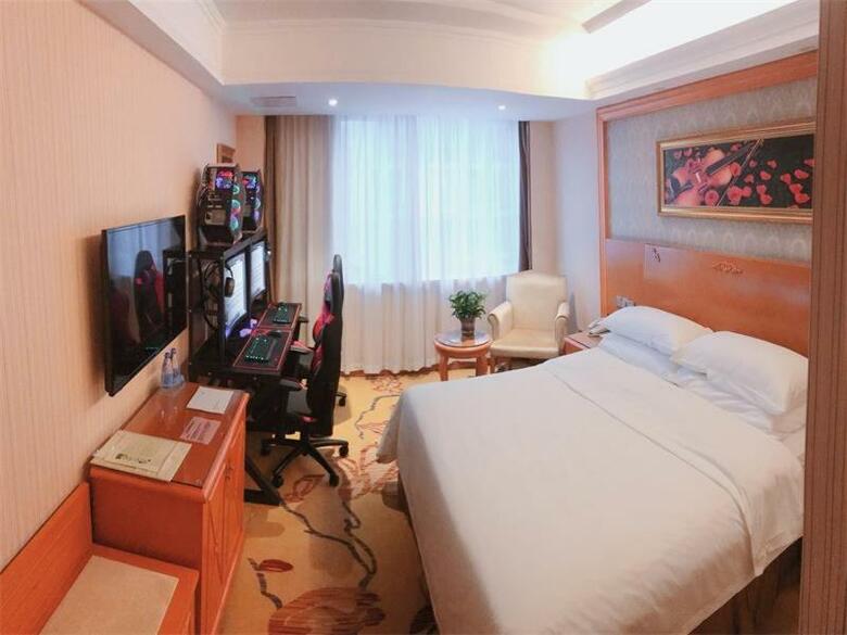 Vienna Hotel Zhongshan Central Coach Station