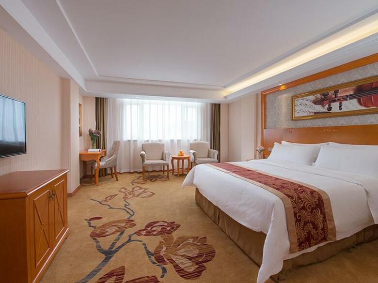 Vienna Hotel Zhongshan Central Coach Station