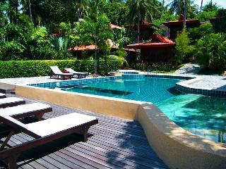 Hotel Cyana Beach Resort