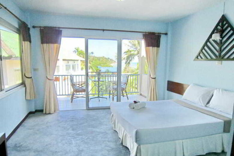 Hotel Thaniza Beachfront Resort