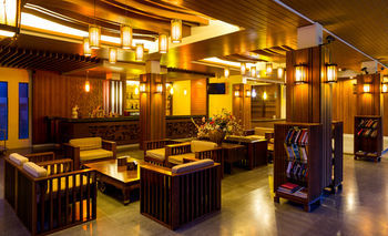 Hotel Maehaad Bay Resort