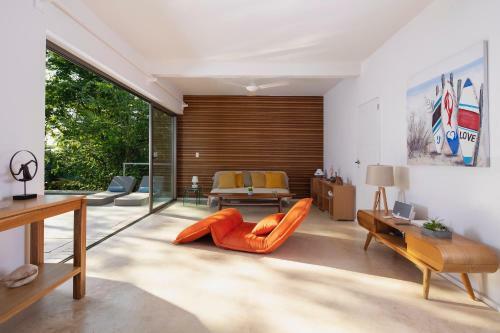 Panavision Villas