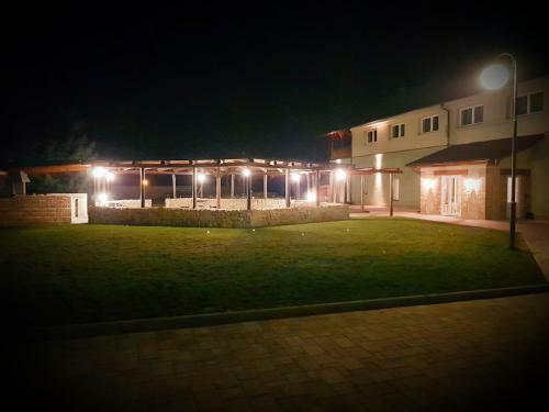 Hotel Dv?r