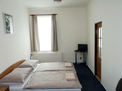Hostal Hotel Sta?�?