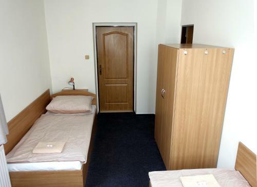 Hostal Hotel Sta?�?