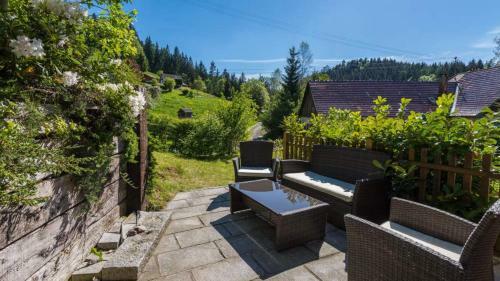 Schwarzwaldhaus Enzkl�sterle