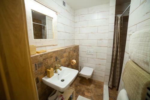 Hostal Pension Linda