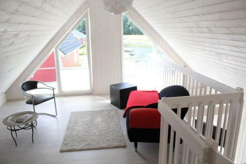 Ferienhaus Am Wasser Nahe Werbelinsee/