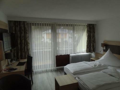 Gasthof Hotel Zum Wasserfall