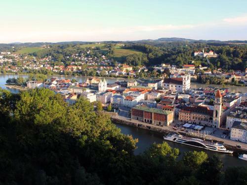 Gorgeous Apartment In Passau Near River