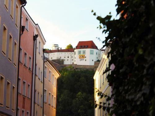 Gorgeous Apartment In Passau Near River