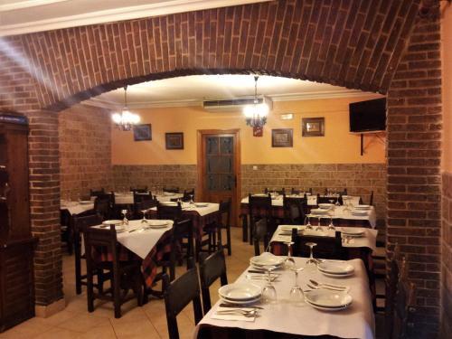 Hostal Restaurante Ceres