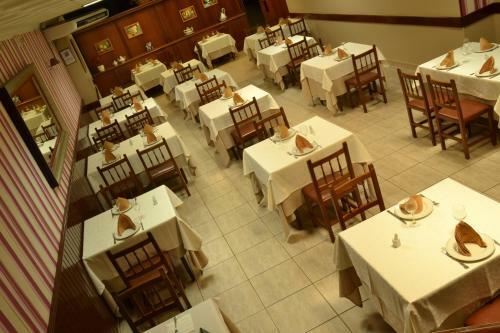 Hostal-restaurante Paris