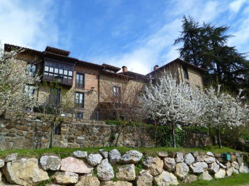 Agroturismo La Posada De Vi��n - Casa Reda