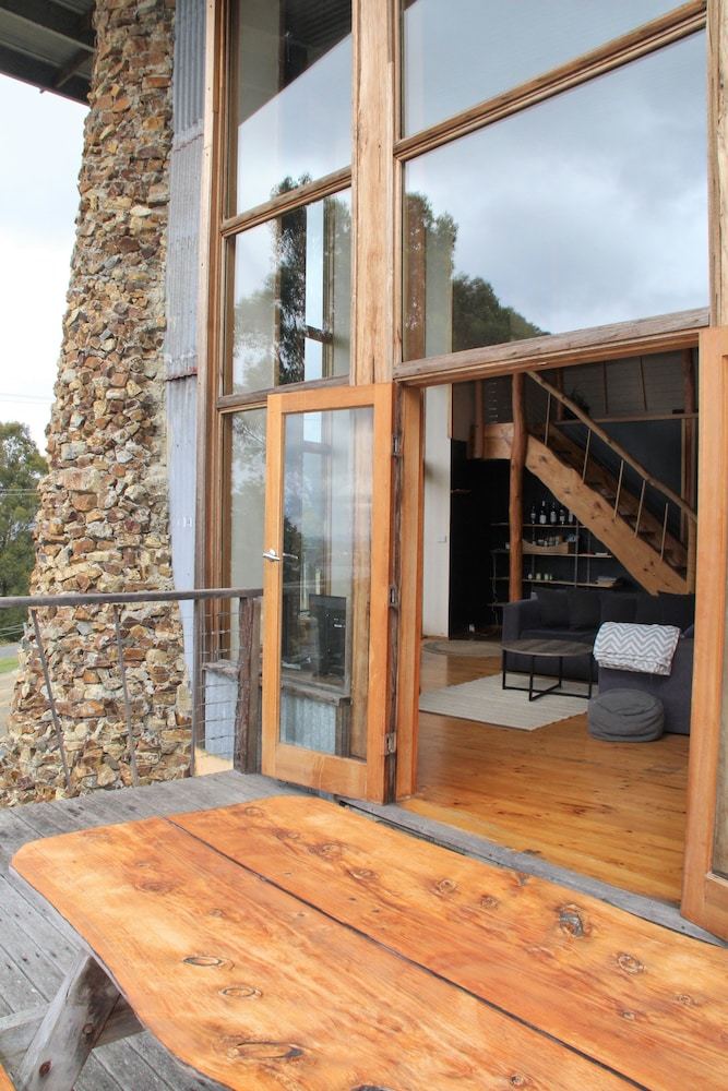 Hotel Peppermint Ridge Retreat