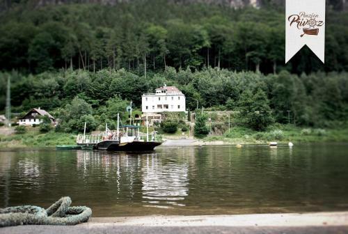 Hostal Penzion P?�voz