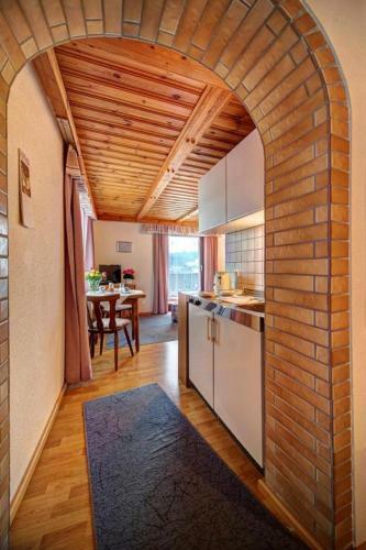 Hostal Berghof Pension Und Ferienwohnungen