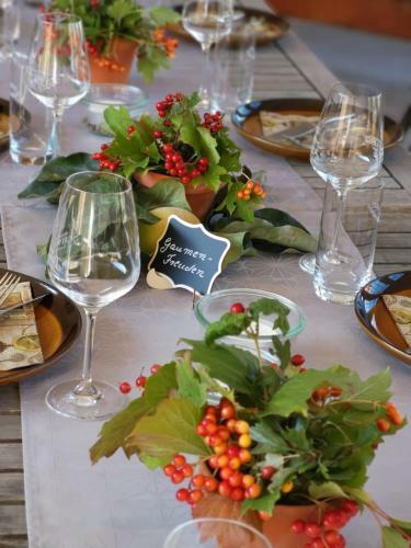 Hostal Heinrichs Winery Bed & Breakfast
