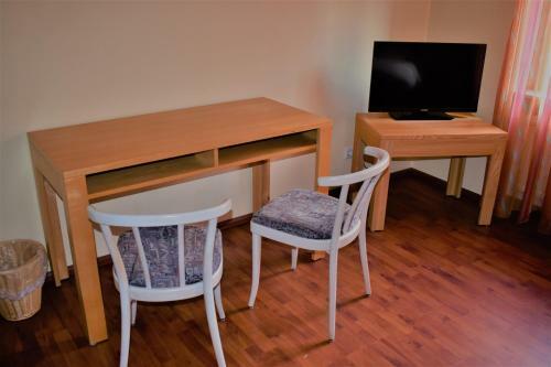 Hotel Bad Bruckhaus / Viaschweiz