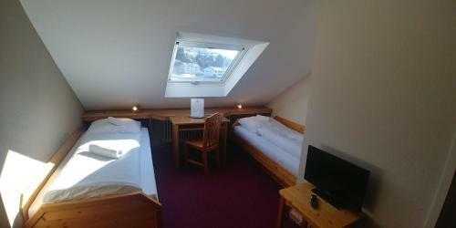 Hotel Bad Bruckhaus / Viaschweiz