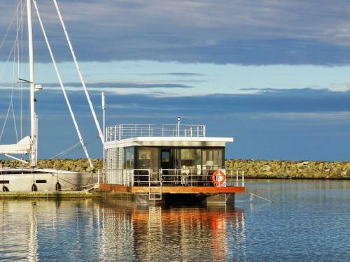 Floating 44 Boltenhagen