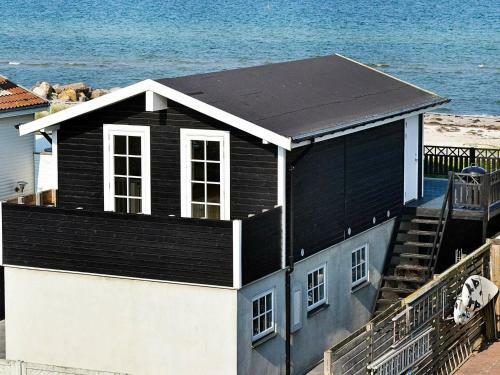 Two-bedroom Holiday Home In Otterup 12