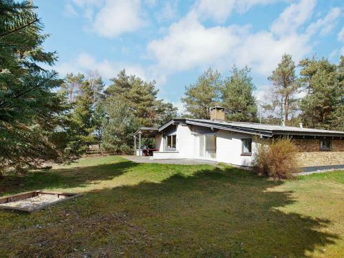 Holiday Home Violvej