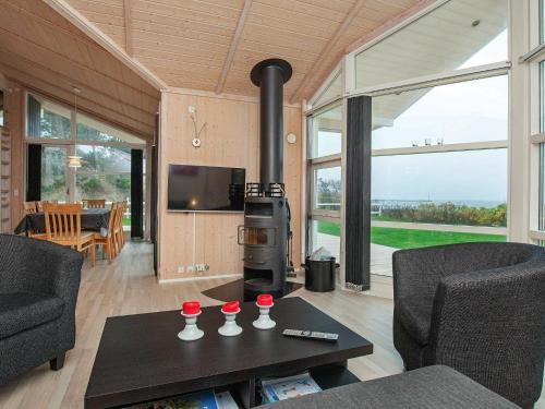 Three-bedroom Holiday Home In G�rlev 1