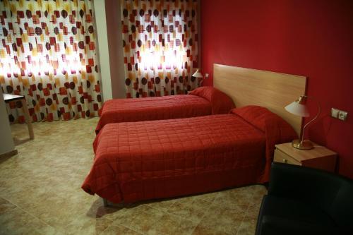 Hotel Hostal El Poligono