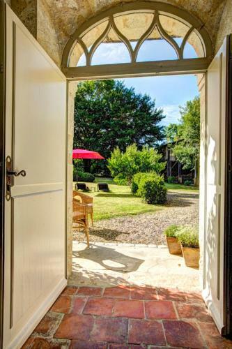 Bearnes Villa Sleeps 8 Pool Wifi