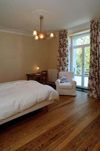 Hostal Hostellerie La Maison De Ma�tre